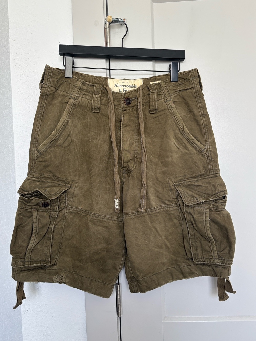 VTG Y2K ABERCROMBIE AND FITCH PARATROOPER CARGO OLIVE GREEN SHORTS MENS 31